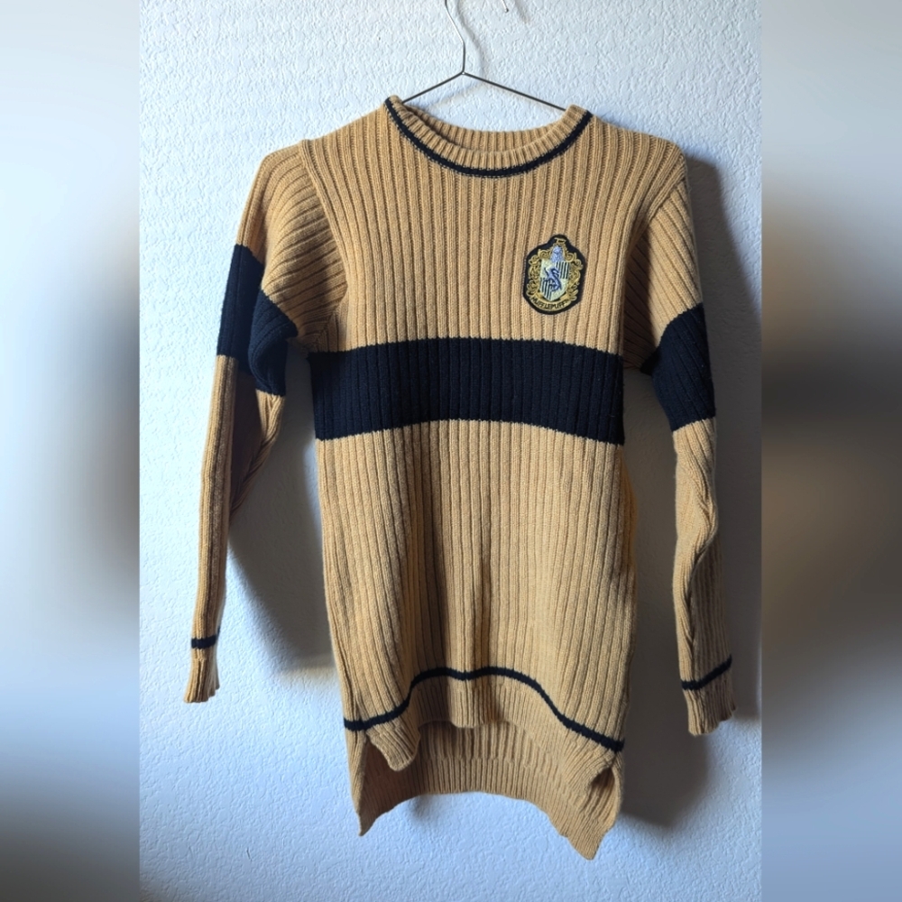 Universal Hufflepuff Quidditch Sweater
